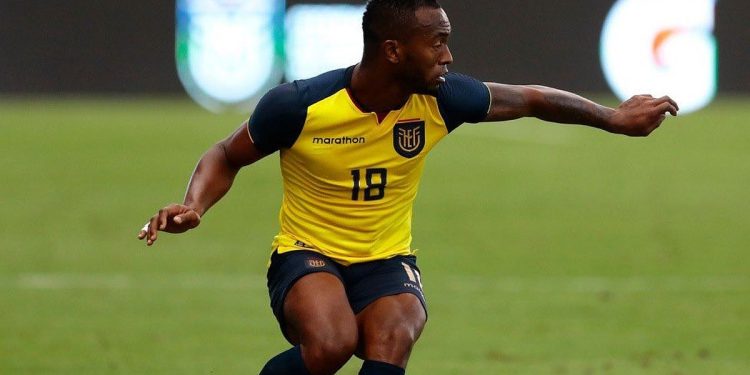 Shock en Ecuador: violento secuestro a un exjugador de la selección
