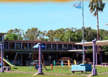 Un juez porteño autorizó a Jorge Macri a cerrar y demoler una escuela pública