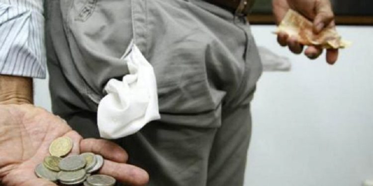 Ajuste a la “casta”: se disparó la informalidad y más de la mitad de los trabajadores no cubre una canasta básica