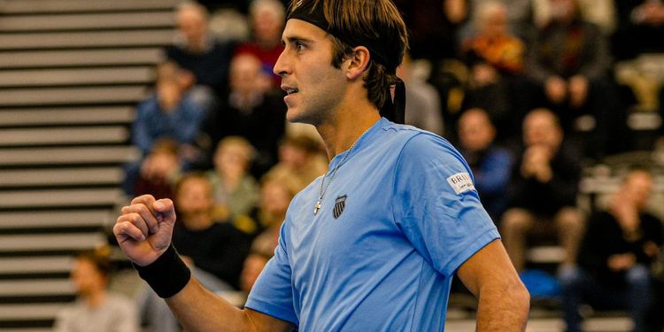 Copa Davis: Etcheverry caminó sobre la cornisa, pero Argentina vence a Noruega