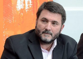 Denuncian al intendente Guillermo Montenegro por «vulnerar derechos de personas que trabajan y viven en la calle»