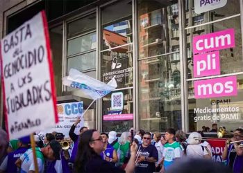 Denuncian más de 200 despidos en PAMI: alertan que habrá servicios que quedarán casi vacíos