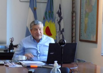 Denuncian que la privatización de la Hidrovía tiene un artículo para dejar afuera a las empresas chinas