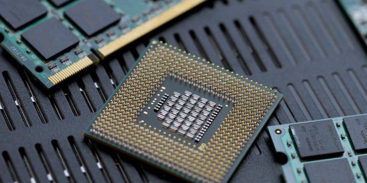 EEUU restringe más la importación de microchips y pone en alerta al mercado de Inteligencia Artificial