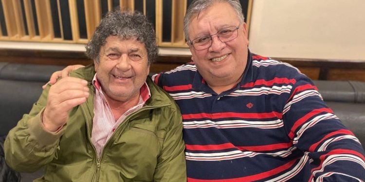 El Cantante de Los Palmeras “se encuentra estable” tras sufrir un ACV