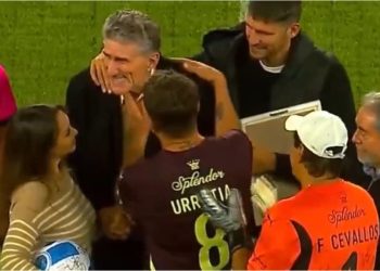 El emotivo homenaje de Liga de Quito al “Patón” Bauza