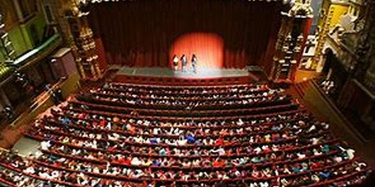 El teatro resistió la motosierra y la actividad durante 2024 se mantuvo por encima de los valores prepandemia