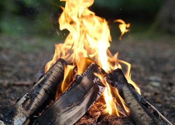 Fuego, canto y rock: qué hacer este finde en las playas bonaerenses
