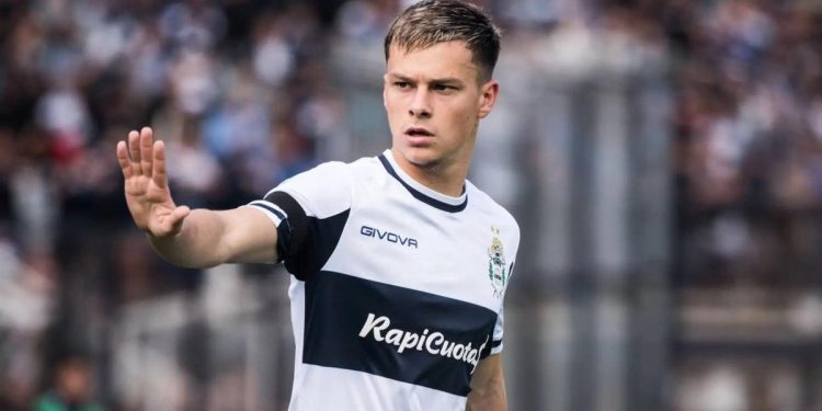 Gimnasia de la Plata le dio licencia por tiempo indeterminado a Matías Abaldo por motivos de salud mental