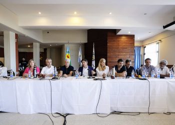 Intendentes bonaerenses buscarán derogar la ley que limita las reelecciones en la Provincia