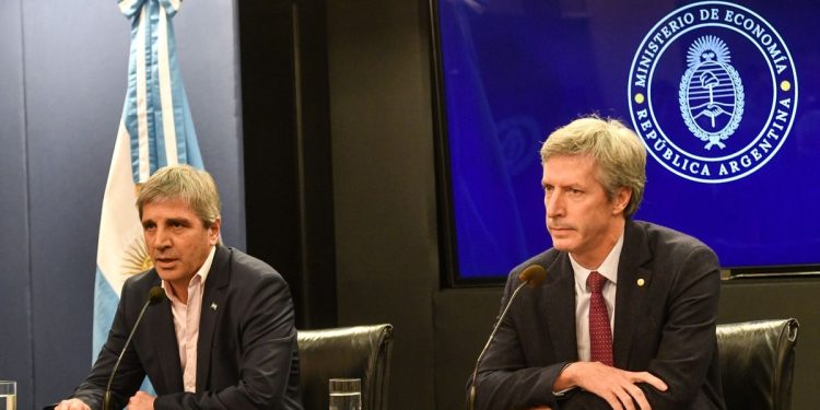 La estrategia del Gobierno con el dólar