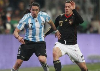 La rompió en el fútbol inglés, es recordado por haber ido a un Mundial con la Selección argentina y volvió del retiro a los 41