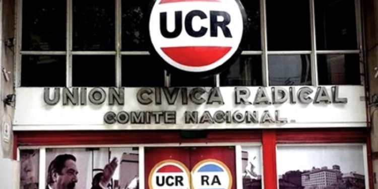 La UCR cargó contra Javier Milei por su discurso en Davos y exigió que “cese con los agravios a quienes piensan diferente”