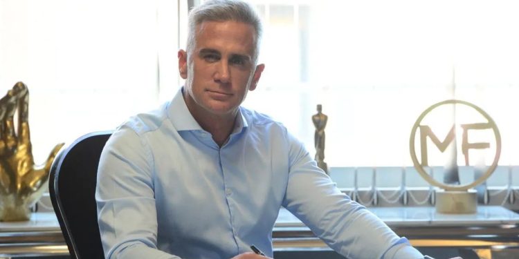 Leandro Camani, el rey de las fotomultas, se aferra a su irregular negocio millonario