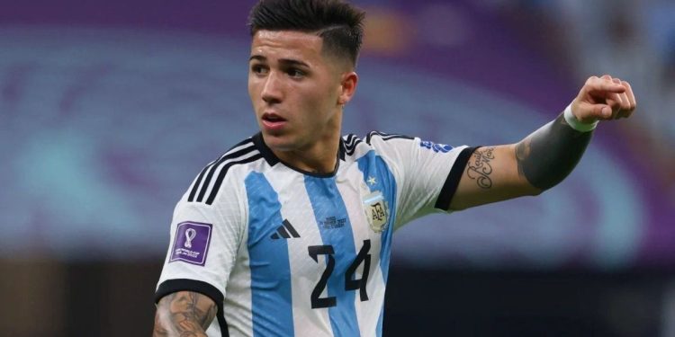 Real Madrid va a la carga por Enzo Fernández: cuánto podría pagar por el pase del jugador del Chelsea