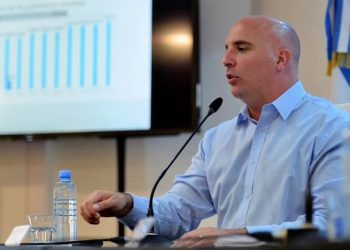 Santiago Fraschina, economista: «No veo al FMI presionando a Milei para que devalúe antes de las elecciones legislativas»