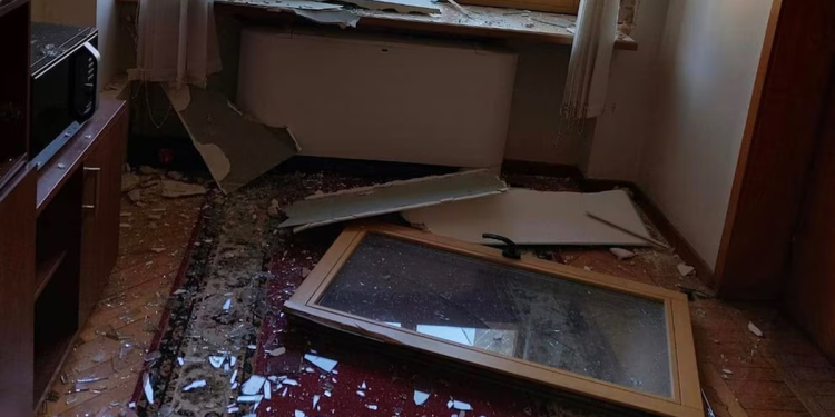 Ucrania: drones rusos atacaron el Parlamento, a 50 metros de la oficina de Volodimir Zelensky