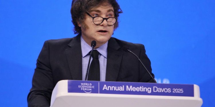 Acorralado por el escándalo cripto, Javier Milei ordena intervención de la OA y crea una unidad de investigación