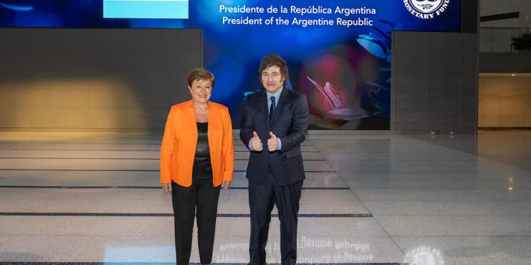 Al Fondo a la derecha: después de reunirse con Milei, Georgieva elogió el plan económico ajustador