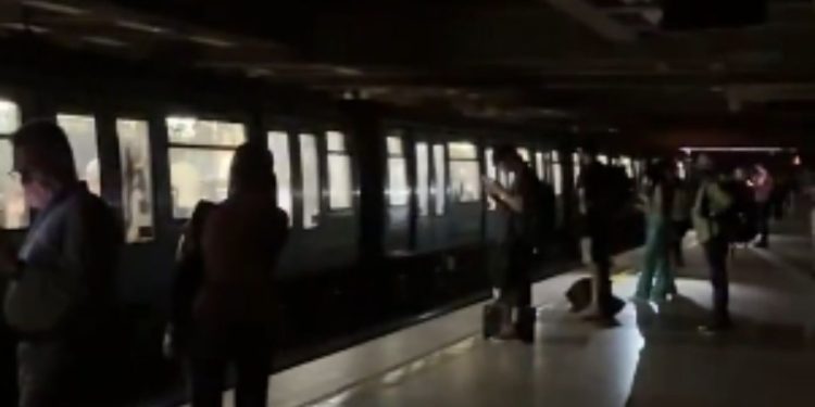 Apagón masivo en Chile: hay casi 20 millones de personas sin luz