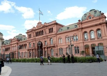 Argentina sigue los pasos de Donald Trump y avanza en la retirada de organismos internacionales