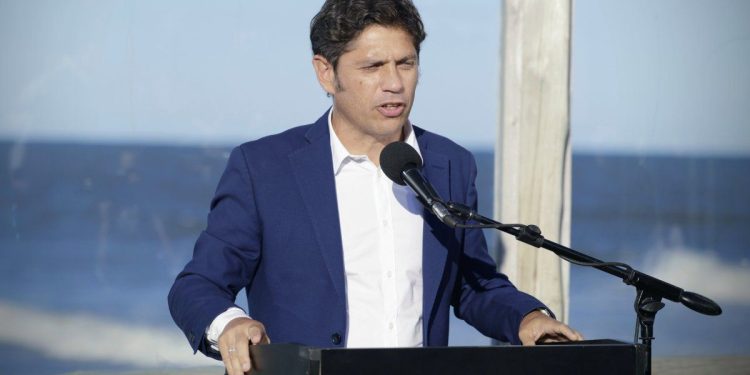 Axel Kicillof apuntó contra el Gobierno por el mal momento del turismo local: “Una temporada muy difícil”