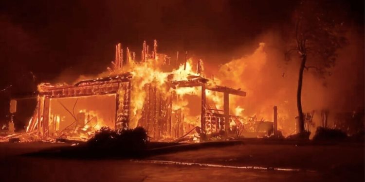 Cuál es el «combo perfecto» que genera la propagación de incendios en la Argentina