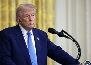 Donald Trump anunció que impondrá aranceles del 25% a la Unión Europea