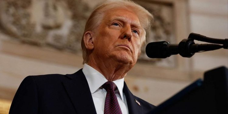 Donald Trump decretó el “fin”de los sorbetes de papel: “No creo que vaya a afectar mucho a los tiburones”