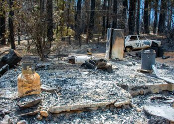 El Bolsón: el fuego amenaza y las autoridades proponen militarizar la zona