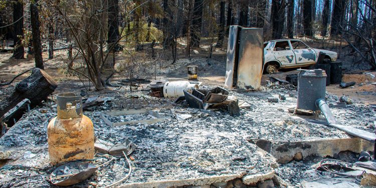 El Bolsón: el fuego amenaza y las autoridades proponen militarizar la zona