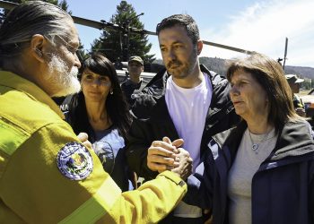 El cínico show mediático de Bullrich y Petri en El Bolsón: promesas que llegan tarde para apagar el fuego y amenazas a las comunidades mapuches