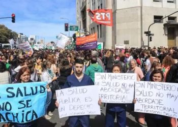 El creador de la vacuna de la rubéola se refirió a los expertos despedidos de la cartera sanitaria: «pone en riesgo la salud de los argentinos»