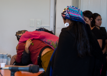 El gobernador de Chubut acusó a comunidades mapuche de los incendios: prisión para Victoria, amenaza de desalojo y campaña de difamación