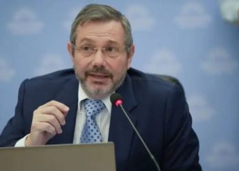 El Gobierno despidió al titular de ANSES Mariano de los Heros y lo reemplaza Fernando Bearzi