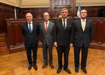 El Gobierno invitará a Lijo a la apertura de sesiones y Milei reunirá a su gabinete en una cena en Rosada sin Villarruel