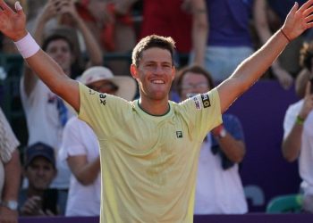 El “Peque” Schwartzman le ganó a Jarry y avanzó en el Argentina Open: “Todavía no me jubilé”