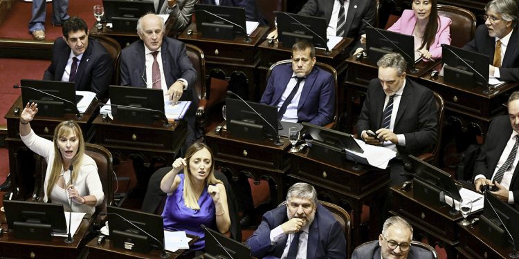 El Senado aprobó la suspensión de las PASO