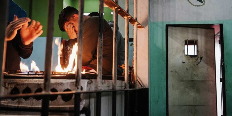 El verano en las cárceles, entre el olvido y el aislamiento