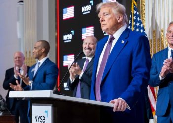 Empresas en alerta: los planes de Donald Trump, el dólar, y el “Acuerdo de Mar-a-Lago” sacuden Wall Street