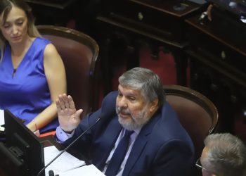 José Mayans anticipó que los senadores peronistas no participarán de la Asamblea Legislativa