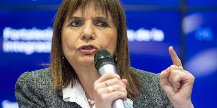 La Libertad Avanza: el Gobierno dará de baja los 300.000 permisos para cultivar marihuana del REPROCANN