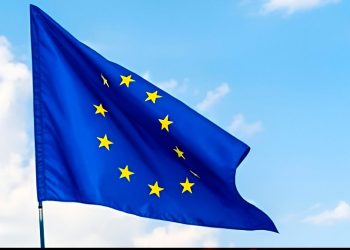 La Unión Europea da un giro inesperado hacia una menor regulación de la Inteligencia Artificial