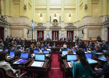 Los santacruceños pegaron el faltazo y bloquearon la ratificación de autoridades en el Senado