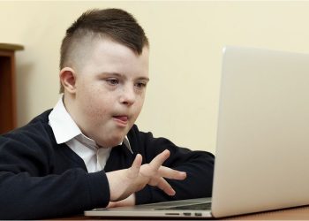 Rechazo y repudio: el Gobierno volvió a habilitar las palabras ”idiota”, ”imbécil”, y ”débil mental” para referirse a los discapacitados