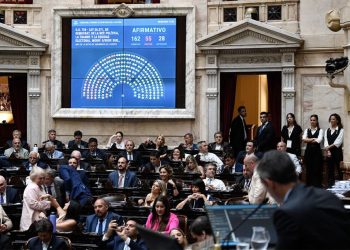 Se agudizan las tensiones en el peronismo luego del voto dividido por las PASO