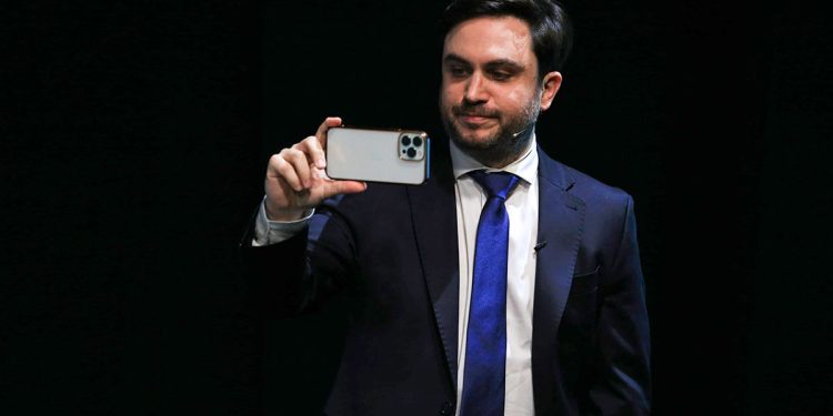 Sumisión a Milei o nada: la opción que ofrece La Libertad Avanza a los «aliados» que pegan el salto