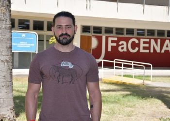 Físico de la UNNE diseña lentes de realidad aumentada para una empresa austríaca