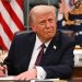 Trump ordena suspender toda la ayuda militar a Ucrania