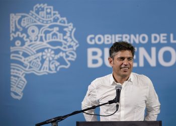 Axel Kicillof pidió ponerle un límite «al desenfreno autoritario» de Javier Milei y criticó el regreso al FMI